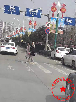 路段广告